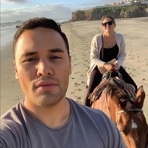 Meet your Posher, Ana